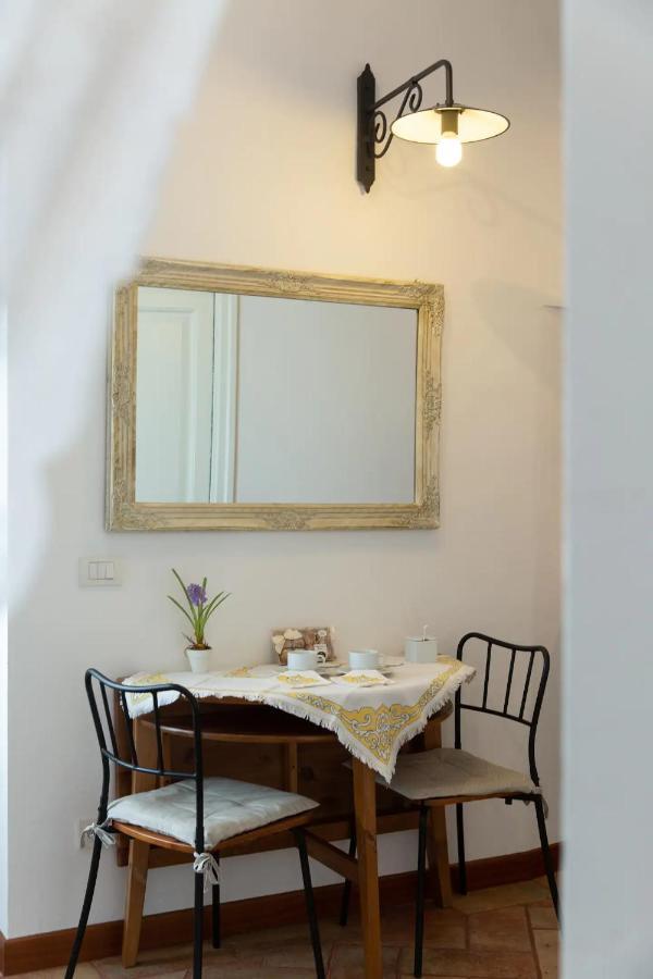 Canal View Historical Apartment ミラノ エクステリア 写真